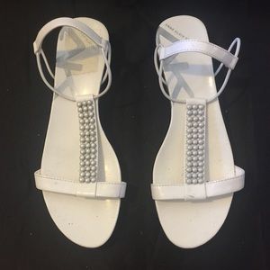 Anne Klein white sandals 7.5